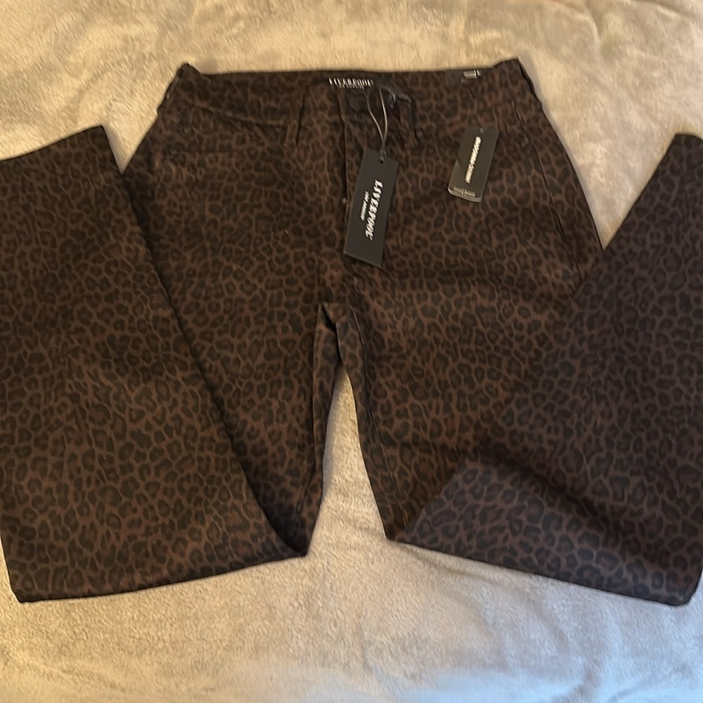 Liverpool Los Angeles Cheetah Print Ponte Pants - Black/Brown - Size 4/27 - NWT - Picture 5 of 8